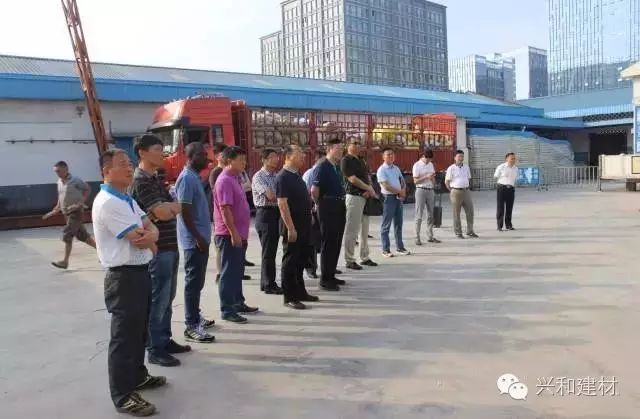 富阳|记事|湖北省住建厅、设计院领导及专家一行 莅临星河集团参观指导